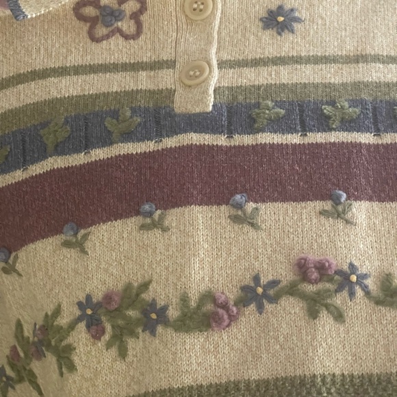 Vintage cottage core floral collared knit sweater size small Alfred dunner. - Picture 2 of 8